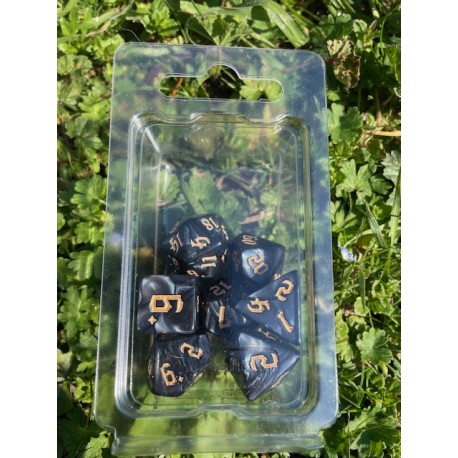 set de 7 dés pearl or écriture gothique encre blanche