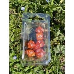 set de 7 dés pearl oranges écriture gothique encre blanche