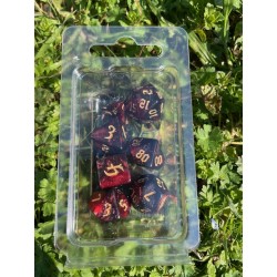 set de 7 dés pailletés verts émeraude e et mauves écriture gothique encre dorée