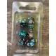 kit de 7 dés pearl verts et rouges encre blanche