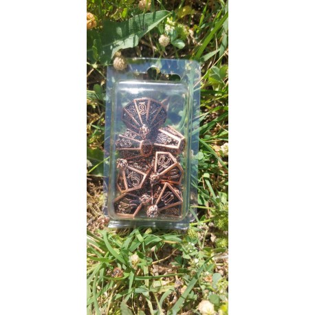 Kit De 7 Dés Métalliques Creux . Couleur Cuivre Type Lanterne