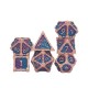 Kit De 7 Dés Métalliquesface Ecaille Enchaînée . Teinte Cuivre Fond Bleu&violet