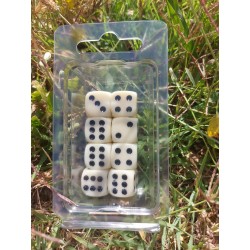 Blister Kit De 8 Des 6 Faces Teinte Ivoire .print Noir De 16mm