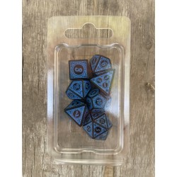 set de 7 dés motifs volutes opaque noirs et bleus