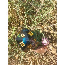 D20 De 5.5 Cm En Résine Couleur Fumé . Print Or . Yeux Multicolores Mouvants