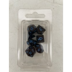 set de 7 dés opaques noirs écriture gothique encre bleue