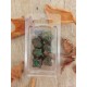 Kit De 7 Dés Métalliques . Bordure Souche . Teinte Bronze Sombre Vert Scintillant